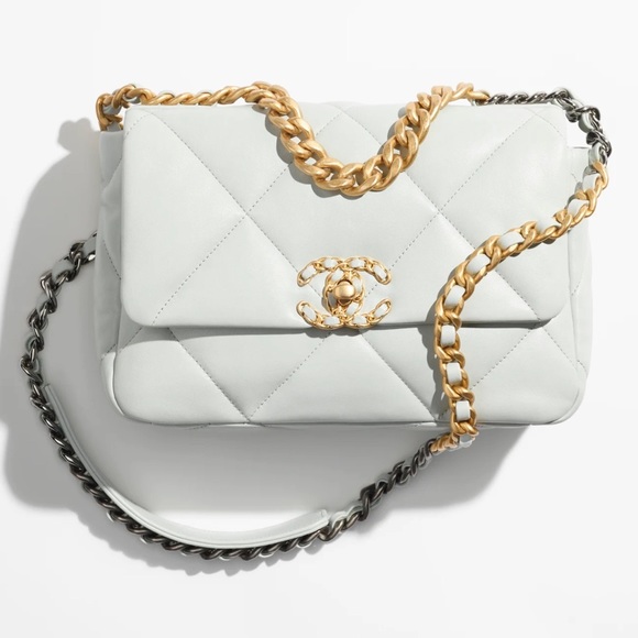 CHANEL Handbags - NWT CHANEL 19 HANDBAG AUTHENTIC